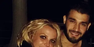 Telah menjalin cinta dengan Sam Asghari sejak beberapa waktu lalu, Britney Spears baru saja mengungkapkan kisah pertemuan mereka. Berawal dari sushi, kini keduaya menjadi sepasang kekasih. (Instagram/britneyspears)