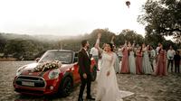 Ilustrasi teman menikah, pernikahan. (Photo by Spora Weddings from Pexels)