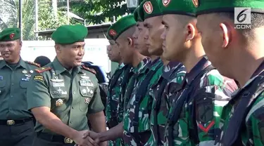 Komandan Komando Resort Militer 131 Santiago, Brigadir Jenderal Joseph Robert Giri, ketika berkunjung ke Markas Kodim 1310 Bitung, Sabtu (05/05) sore.