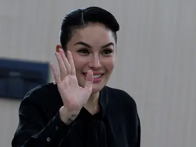 Artis Nikita Mirzani kembali menjalani sidang lanjutan kasus dugaan pemerasan dan tindak pidana pencucian uang (TPPU) di Pengadilan Negeri Jakarta Selatan, Kamis (28/8/2025). (Kapanlagi.com/Budy Santoso)