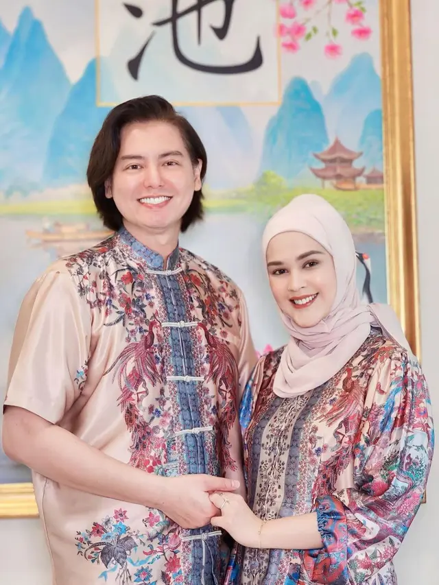 Cut Meyriska dan Roger Danuarta berharap anak perempuan. (credit:instagram.com/cutratumeyriska)