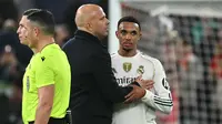 Masa Depan Alexander-Arnold di Real Madrid Dipertanyakan, Benarkah Dipinggirkan Arbeloa?