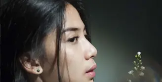 Adinda Noviana Sari Thomas yang lebih akrab disapa Adinda Thomas,  gadis berdarah Bandung ini lahir pada 8 Agustus 1993.  (viainstagram@adindathomas/Bintang.com)