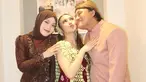 Selain Mahalini, adik Rizky Febian yakni Putri Delina juga mencuri perhatian dengan penampilannya yang anggun. Ia tampil menawan dalam kebaya cokelat yang elegan, memadukan unsur tradisional dan modern dengan sempurna. (Liputan6.com/IG/@putridelinaa)