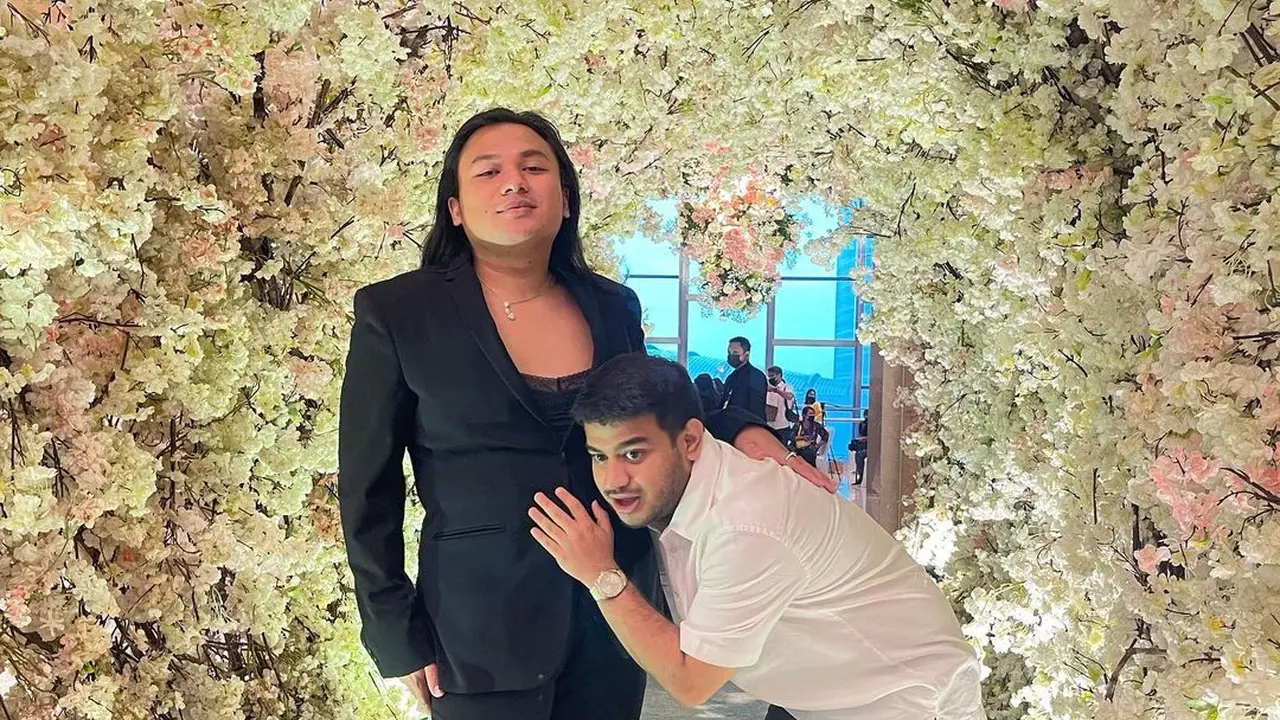 7 Potret Persahabatan Fadil Jaidi dan Keanu AGL, Kompaknya Selalu Curi Perhatian