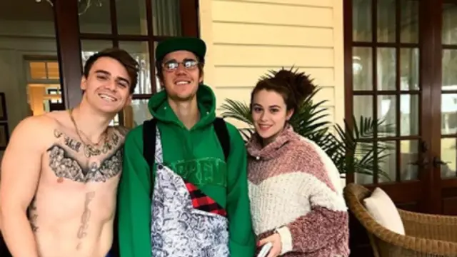 [Bintang] Justin Bieber dan Caitlin Beadles