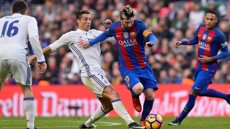 Cristiano Ronaldo dan Lionel Messi