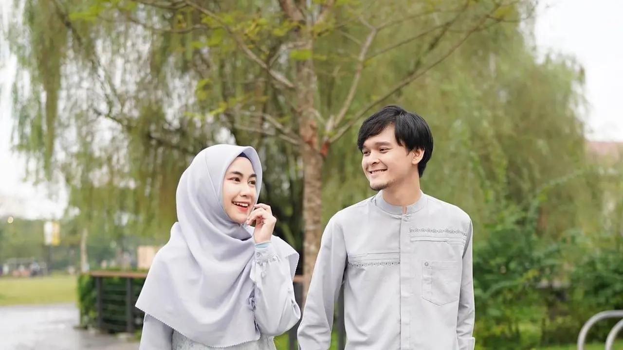 Model Baju Gamis Polos Terbaru 2025