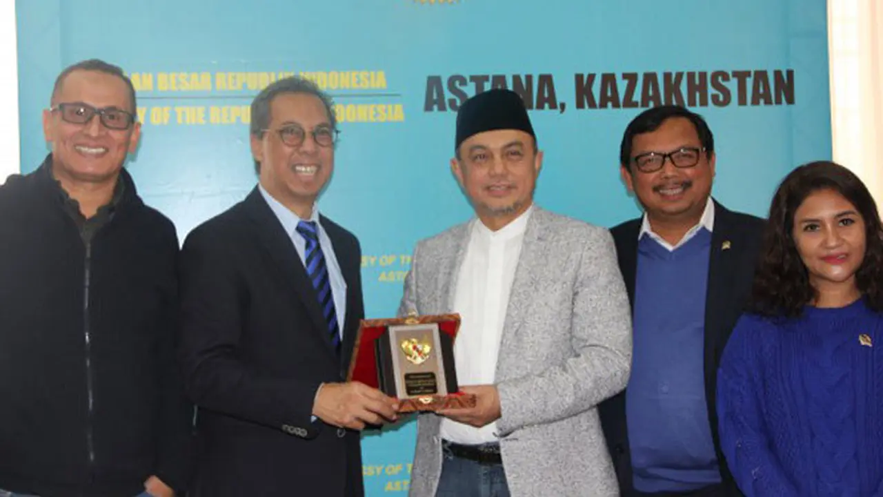 Komisi VII DPR RI Gali Informasi Tata Kelola Energi Mineral Kazakhstan