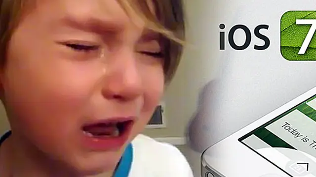 Anak Ini Menangis Histeris Setelah Melihat Tampilan iOS 7