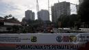 Proyek pembangunan jalan layang permata hijau yang menghabiskan APBD DKI 2015 sebesar Rp 131 miliar sudah masuk dalam tahap pengeboran dan di targetkan selesai akhir 2015, Jakarta, Senin (2/3/2015). (Liputan6.com/Johan Tallo)