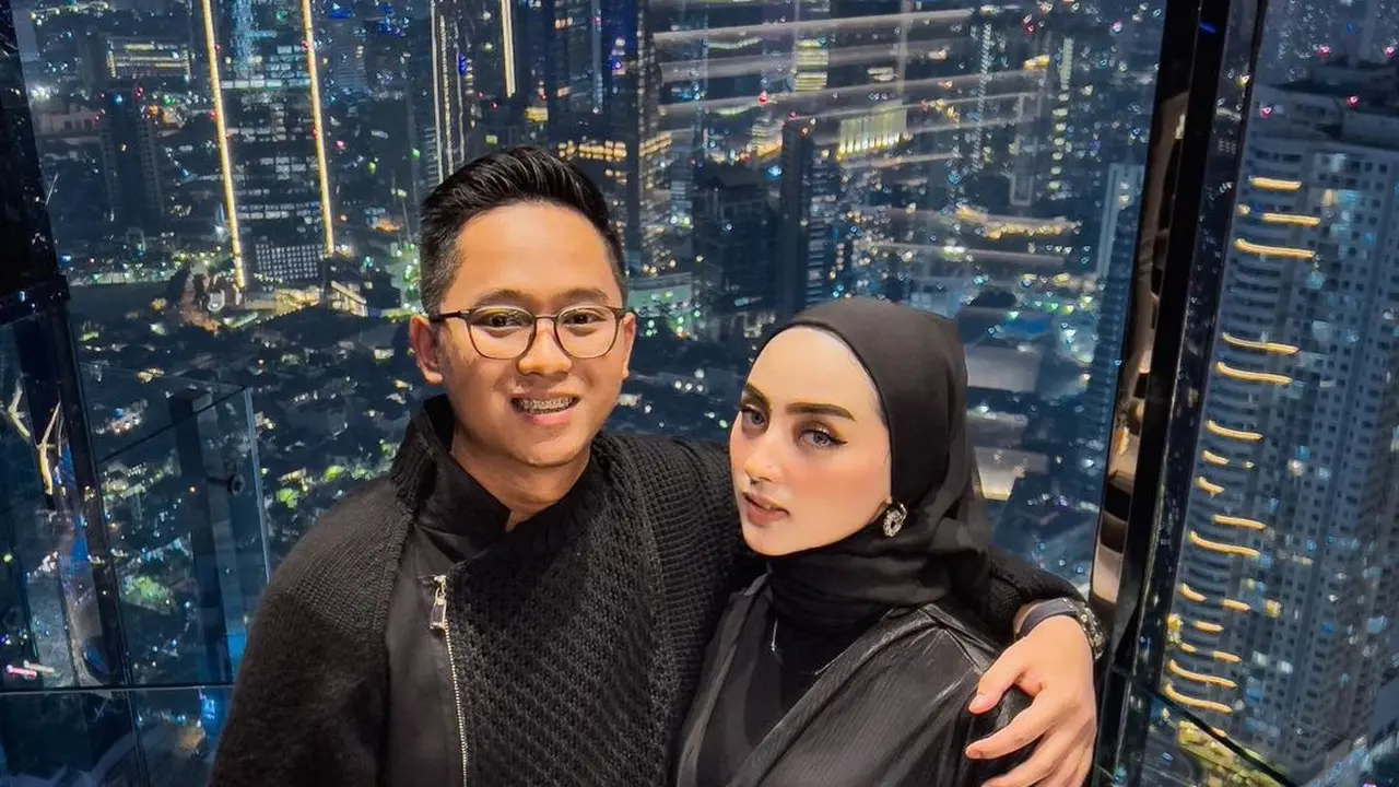 Istri Doni Salmanan, Dinan Nurfajrina. (Foto: Dok. Instagram @dinanfajrina)