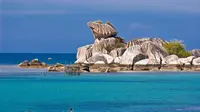 Penasaran akan seperti apa kelestarian budaya khas jika investasi asing masuk ke Belitung? Simak di sini. Sumber foto: ALLindonesiaTourism.com.