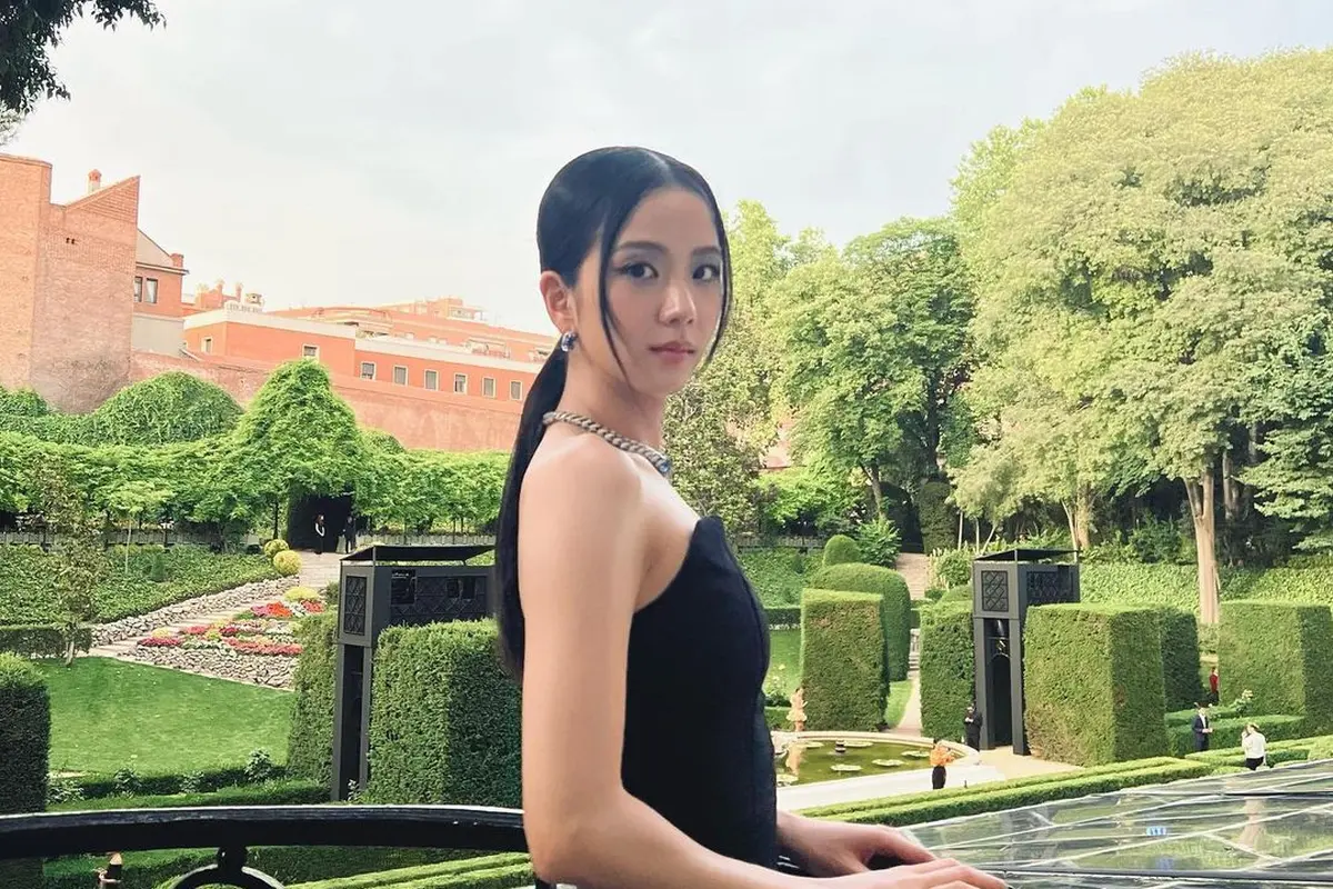 8 Pesona Jisoo Blackpink saat Hadiri Cartier Gala 2022 di Madrid, Banjir Pujian