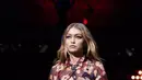 Kabar Gigi Hadid yang batal tampil di pertunjukan tersebut tentunya membuat para penggemarnya kaget dan pastinya merasa kecewa. Pasalnya, beberapa bulan lalu wanita cantik ini sudah memastikan akan tampil. (AFP/Cindy Ord)