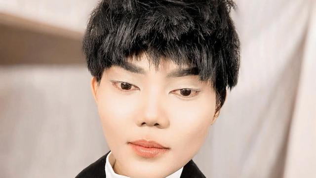 7 Potret Rina Nose saat Lakukan Cosplay Berbagai Karakter. (instagram/rinanose16)