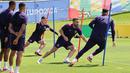 Pertandingan tidak akan mudah. Tantangan besar untuk Harry Kane dkk. Mengalahkan Spanyol adalah jalan untuk juara. (Adrian DENNIS / AFP)