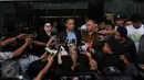 Pimpinan KPK Agus Rahardjo (kanan), Basaria Panjaitan (kiri) saat memberi keterangan pers di gedung baru KPK, Jakarta,  (22/2). Komisi III DPR mendatangi gedung baru KPK untuk meninjau fasilitas dan kondisi bangunan. (Liputan6.com/Helmi Afandi)