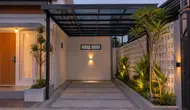 8 Model Carport Samping Rumah Type 45 dengan Roster dan Taman Kecil, Bikin Fasad Terlihat Lebih Mahal