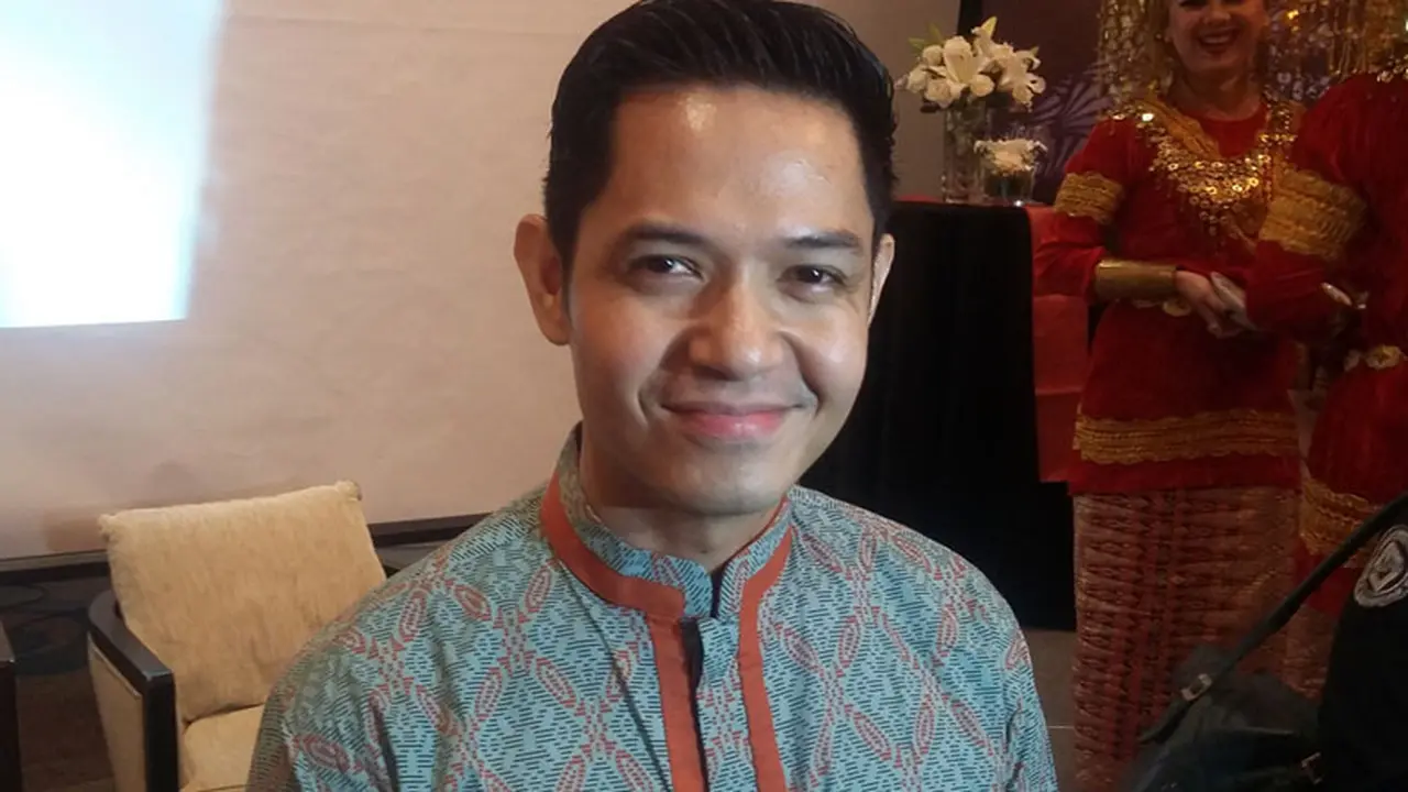 Dude Harlino