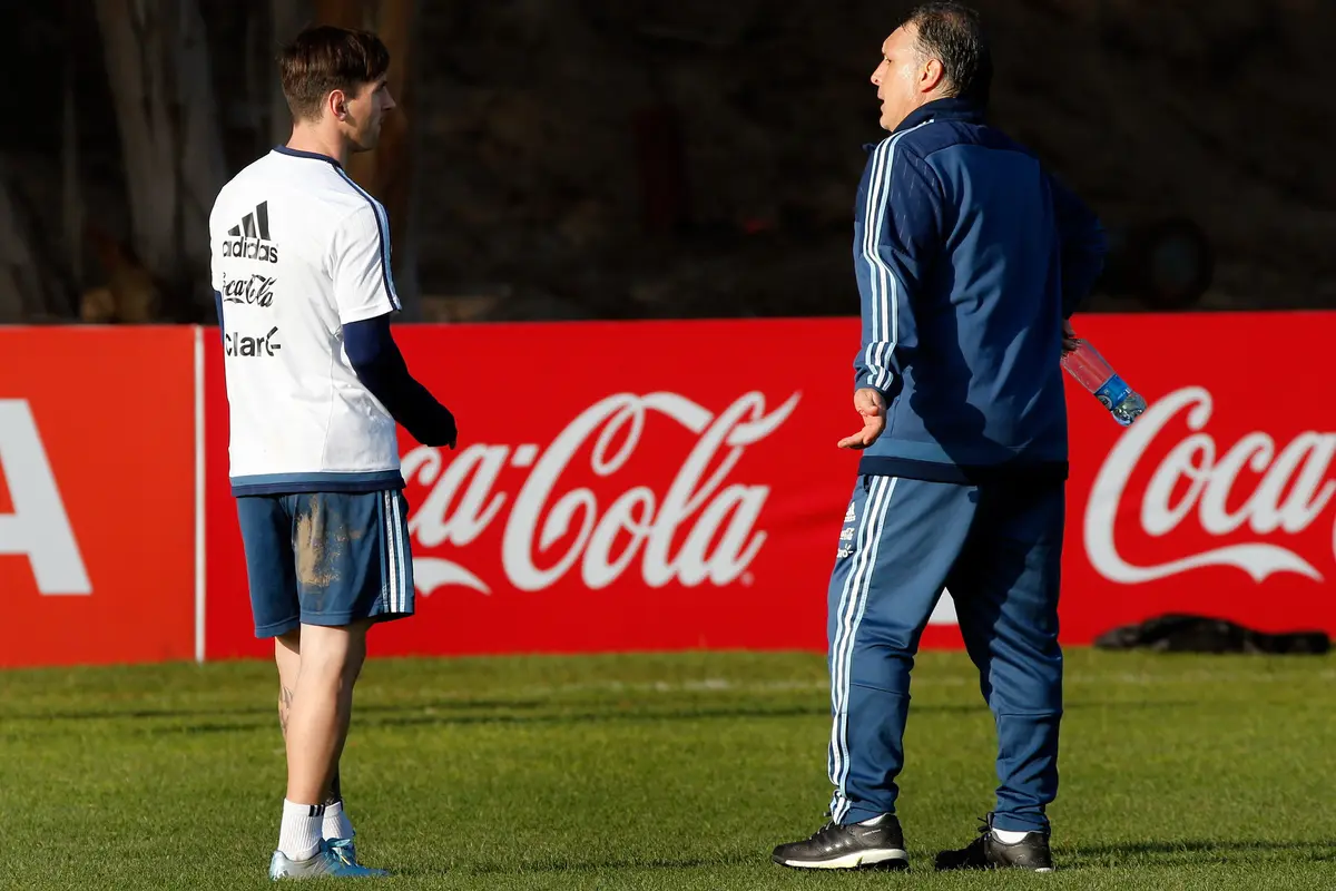 Lionel Messi - Tata Martino