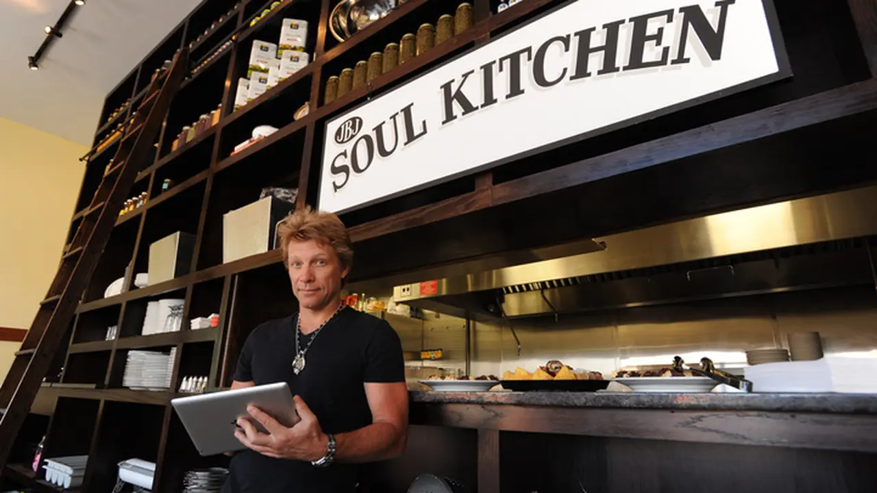 Makan dan Bayar Sukarela di Restoran Milik Bon Jovi