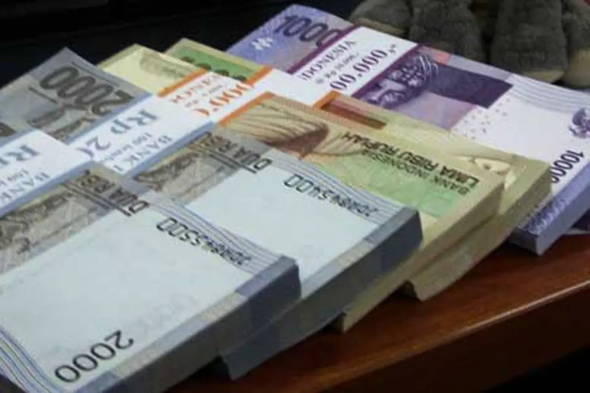 Setiap perusahaan atau pengusaha wajib membayar THR paling lambah H-7 atau seminggu sebelum Hari Raya Keagamaan. 