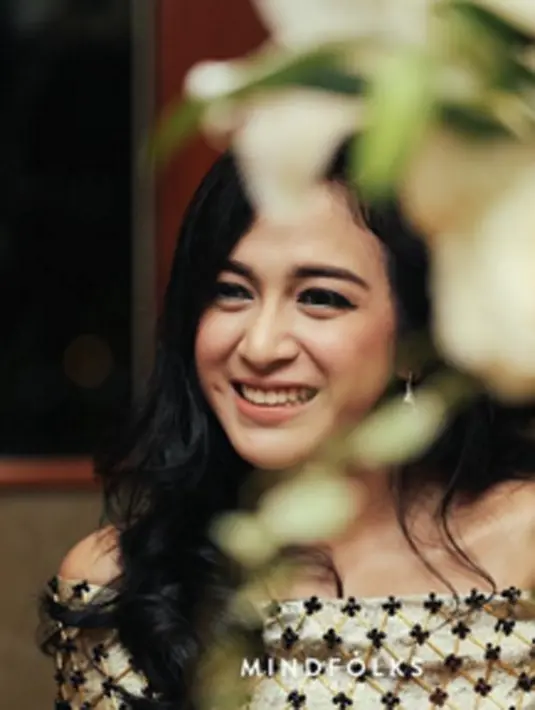 Nantinya akad pernikahan akan berlangsung di Hotel Grand Mahakam pada 22 Januari 2016 dan resepsi pernikahan akan digelar di Hotel Mulia, Jakarta pada 23 Januari 2016. (via instagram/@mindfolkswedding)