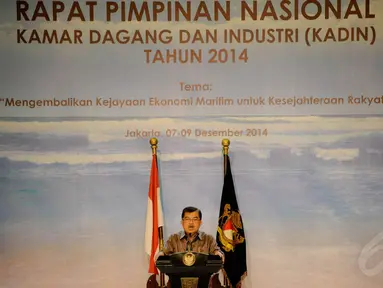 Wapres Jusuf Kalla menghadiri Rapat Pimpinan Nasional (Rapimnas) Kamar Dagang dan Industri (Kadin), Jakarta, Senin (8/12/2014). (Liputan6.com/Faizal Fanani)