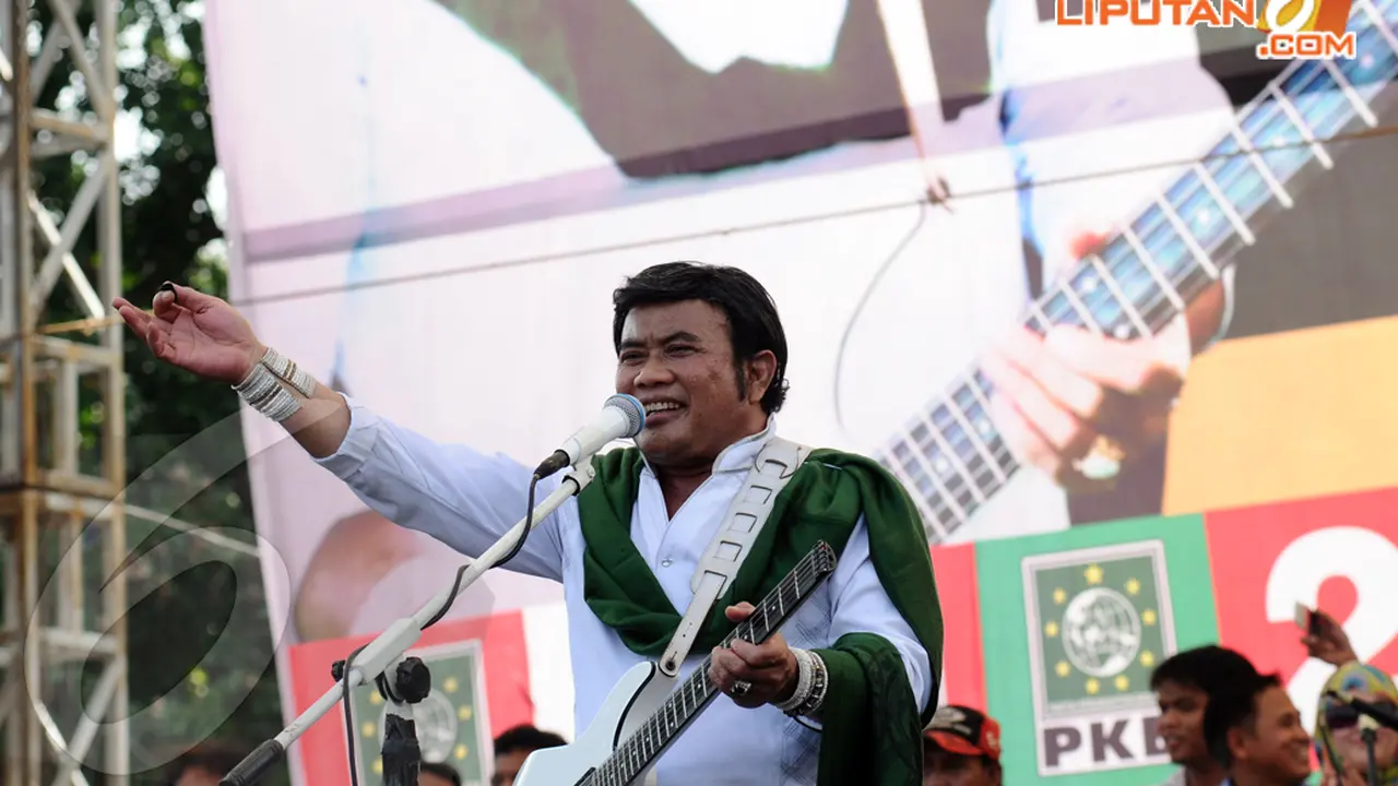 [FOTO] Rhoma Irama Dangdutan Bareng Simpatisan PKB