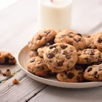 cookies coklat/copyright by Martin Gardeazabal (Shutterstock)