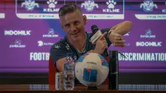 John Herdman Pertahankan Gaya Bermain Timnas Indonesia Lawan Singapura