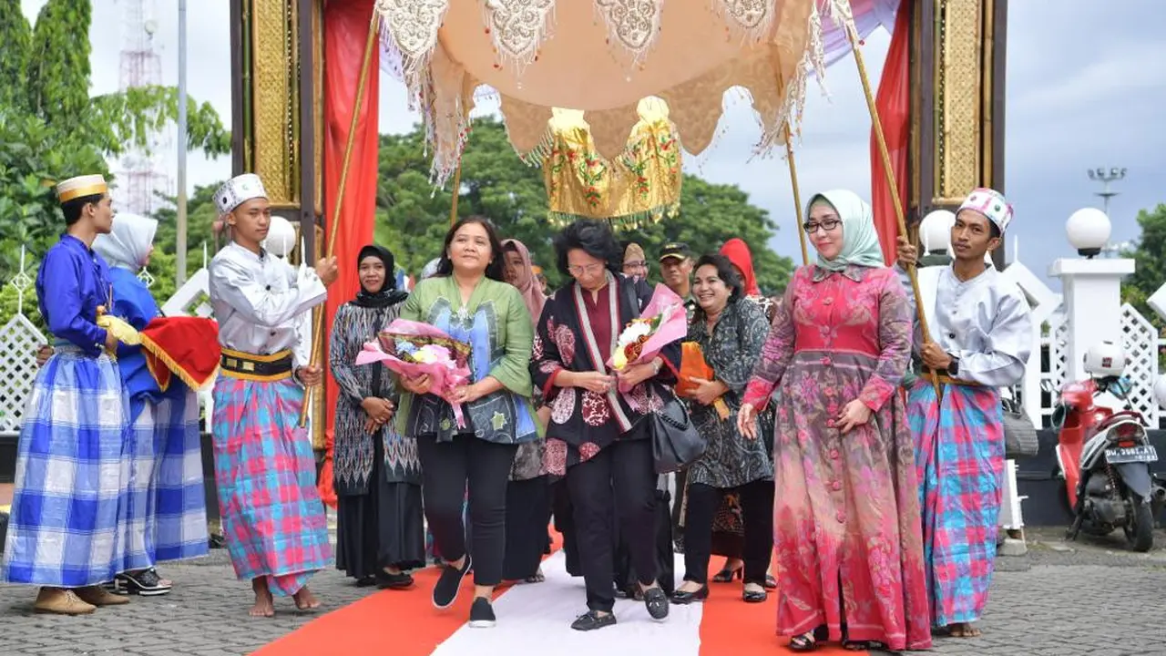 Cegah Stunting di Bone, OASE Kabinet Kerja Sosialisasi Kebijakan Pengembangan SDM