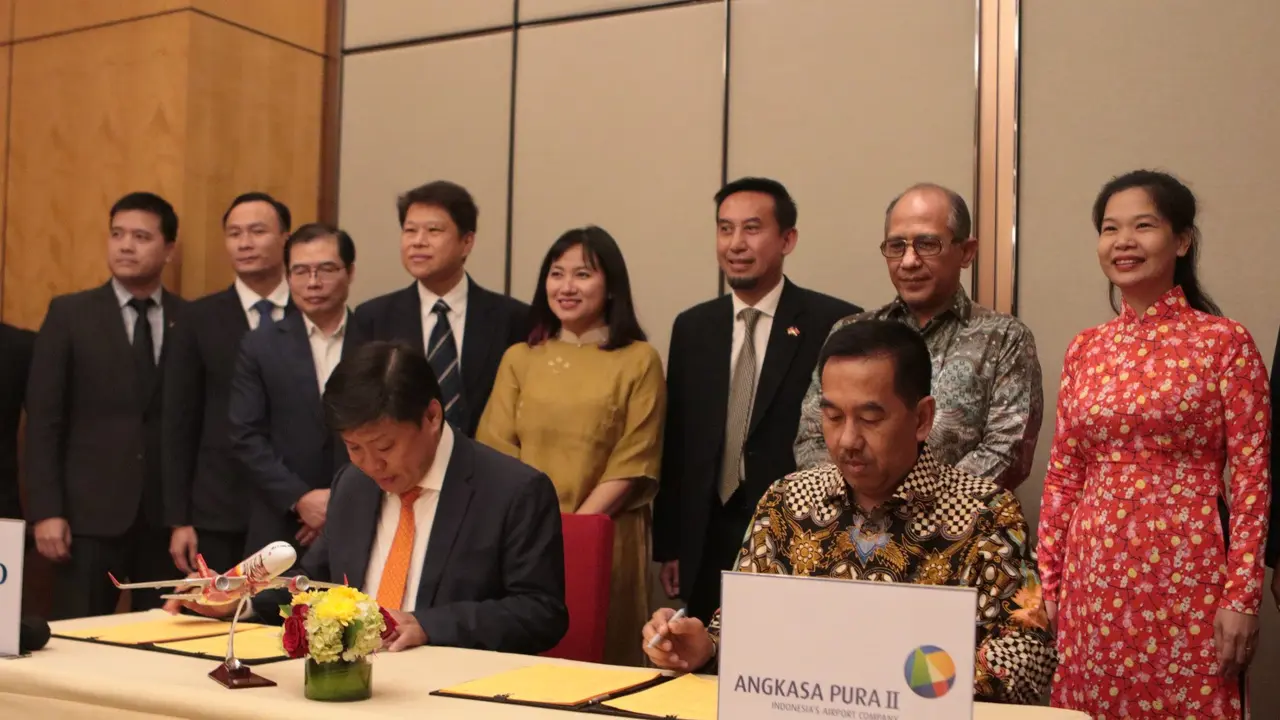 PT Angkasa Pura II dan Sovico Group asal Vietnam menjajaki kerja sama pengembangan bandara serta ekspansi jaringan penerbangan.
