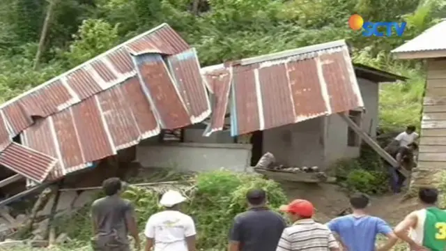 Rumah Warga Mamuju Rusak Parah Akibat Tertimbun Longsor