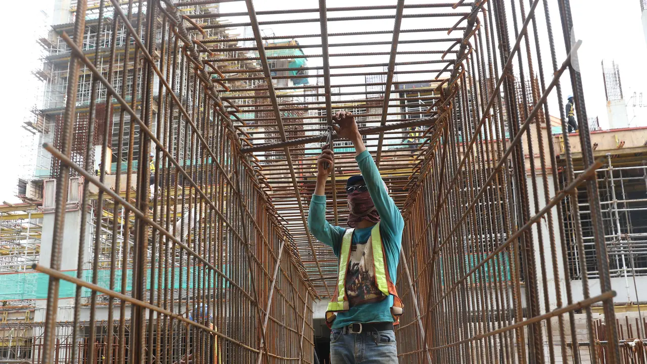 Melihat Progres Pembangunan Jakarta International Stadium