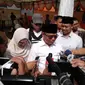 Cagub Sulsel Agus Arifin Numang usai mencoblos di TPS 5, Jalan Pengayoman, Makassar, Sulsel, Rabu (26/6/2018). (Liputan6.com/Eka Hakim)