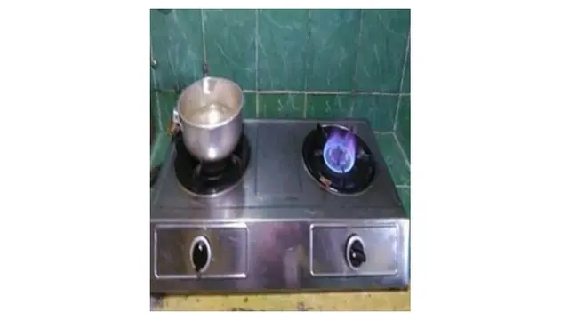 8 Potret Nyeleneh Netizen Masak Mi Instan Ini Bikin Geleng Kepala