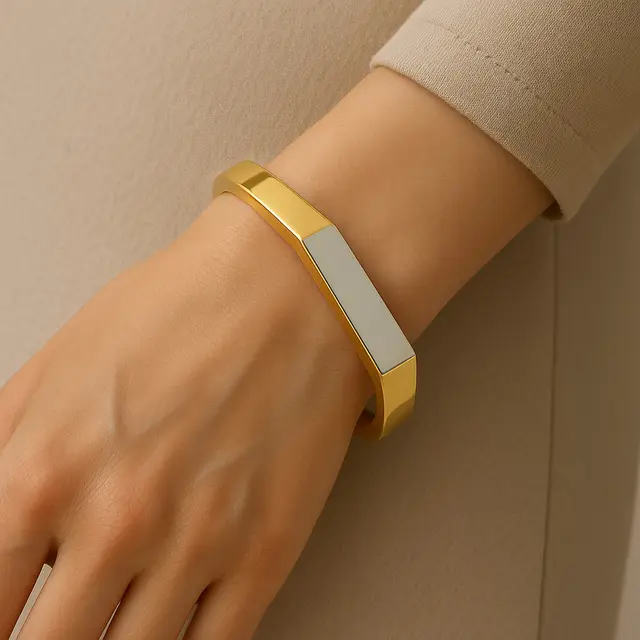 Model Gelang Emas Bangle Geometris Modular (Dual-Tone) 5 Gram 18 Karat