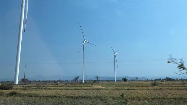Keren, Satu Lagi Kebun Angin Raksasa di Sulsel