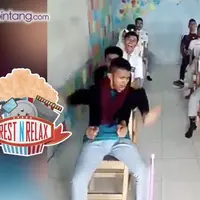 Video Parodi Bocah SMA Tiru Sopir Bus yang Ugal-ugalan