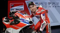 Pebalap asal Spanyol, Jorge Lorenzo, mengaku ingin menutup karier MotoGP di Ducati sebagai legenda. (Autosport)