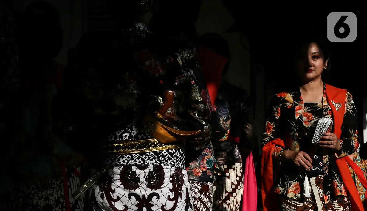 <p>Parade Fashion Show dalam rangkaian acara Bulan Kebangkitan, di Museum Kebangkitan Nasional, Jakarta, Sabtu (21/5/2022). Memperingati Hari Kebangkitan Nasional, Meseum Kebangkitan bekerjasama dengan Belantara Budaya Indonesia menggelar acara dengan tema &ldquo;Masa Bangkit Wastra dan Budaya&rdquo;. (Liputan6.com/Johan Tallo)</p>