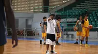 Koko Heru Setyo Nugroho sudah resmi ditunjuk sebagai pelatih CLS Knight Surabaya menggantikan Wahyu Widayat Jati. (dok. CLS Knights Surabaya)