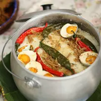 ilustrasi nasi liwet/copyright Shutterstock