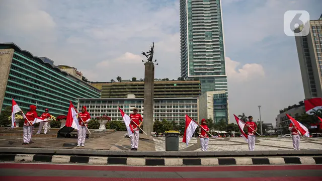 Antusiasme Warga Ikuti Upacara Peringatan Detik-detik Proklamasi