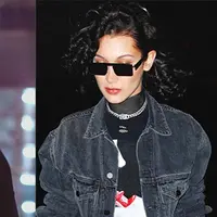 Akhir tahun 2016 lalu Bella Hadid telah mengakhiri hubungannya dengan The Weeknd, dan setelah itu belum ada lagi nama pria yang mengisi hatinya. Namun belakangan ada seorang laki-laki yang mendekatinya. (AFP/Bintang.com)