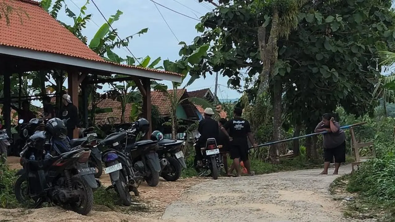 Sumur minyak di Blora terbakar