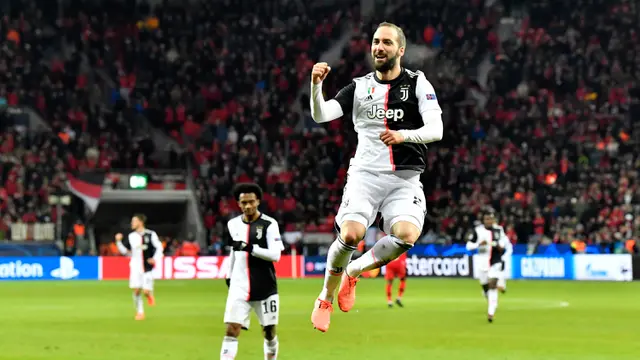 Gol Ronaldo dan Higuain Bawa Juventus Taklukkan Bayer Leverkusen