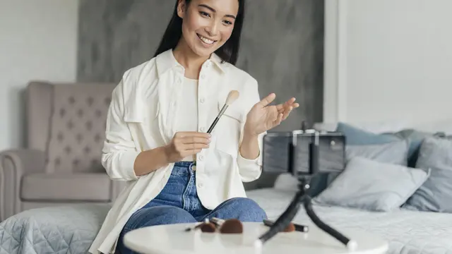 4. Konsisten di Dunia Nyata dan Digital [Dok/freepik.com]